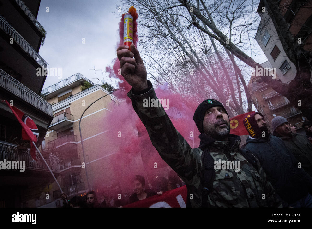 Rom, Italien. 22. Februar 2017. Eine Demonstration in Gedenken an Valerio Verbano, getötet von Faschisten in seinem Haus im Jahr 1980. Bildnachweis: Andrea Ronchini/Pacific Press/Alamy Live-Nachrichten Stockfoto