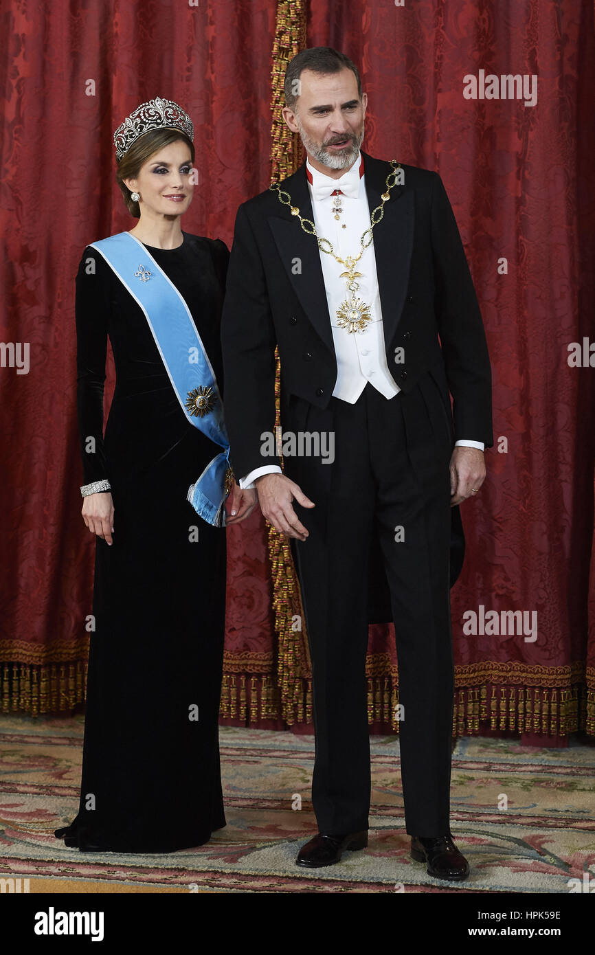 Madrid, Spanien. 22. Februar 2017. König Felipe VI. von Spanien, Königin Letizia von Spanien besuchten ein Gala-Dinner im königlichen Palast am 22. Februar 2017 in Madrid, Spanien-Credit: Jack Abuin/ZUMA Draht/Alamy Live News Stockfoto