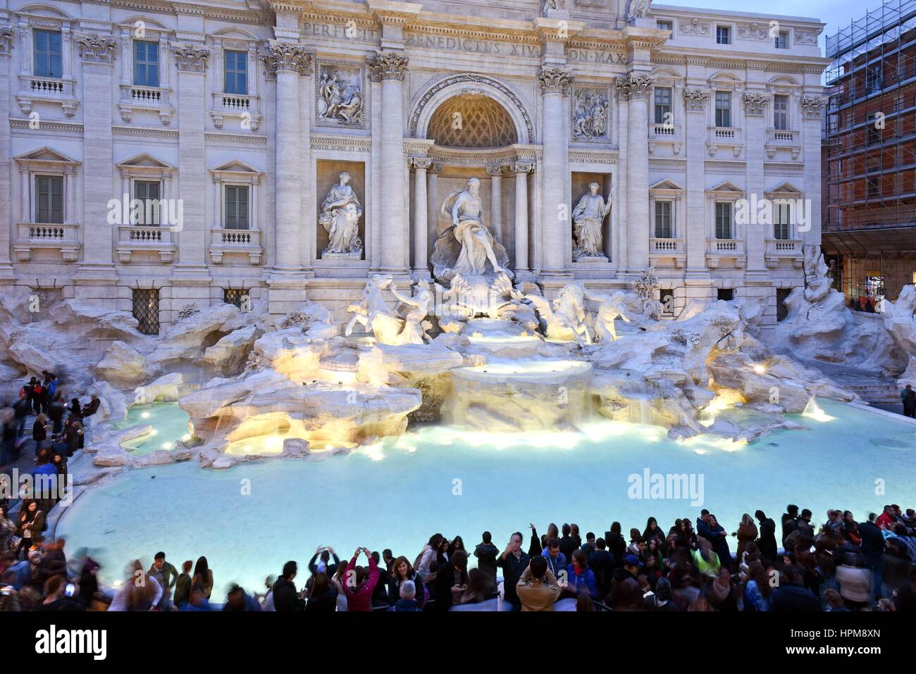 Der Trevi-Brunnen in Rom, Italien, 17. März 2016 Kredit © Fabio Mazzarella/Sintesi/Alamy Stock Foto Stockfoto