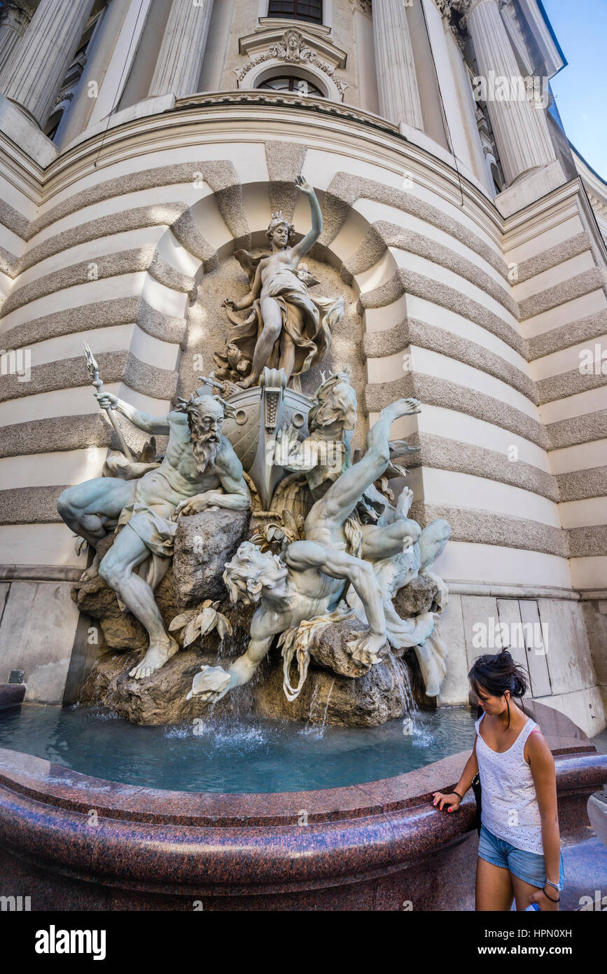 Österreich, Wien, macht am Meer (Die Macht Zur See) Brunnen an der St. Michael Flügel des Wiener Hofburg imperial palace Stockfoto