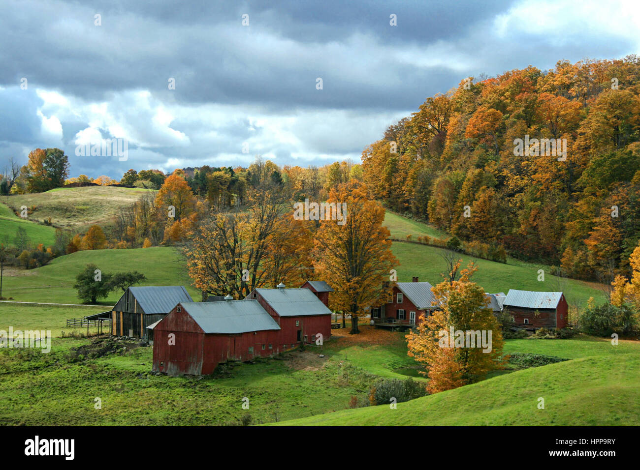 Scheunen in Vermont im Herbst Stockfoto