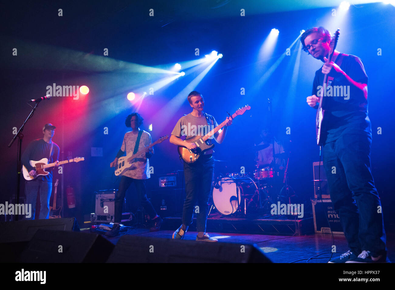 Evan Stephens Hall der goldfarbigen führt an der Scala, London am 24. Februar 2017. Stockfoto