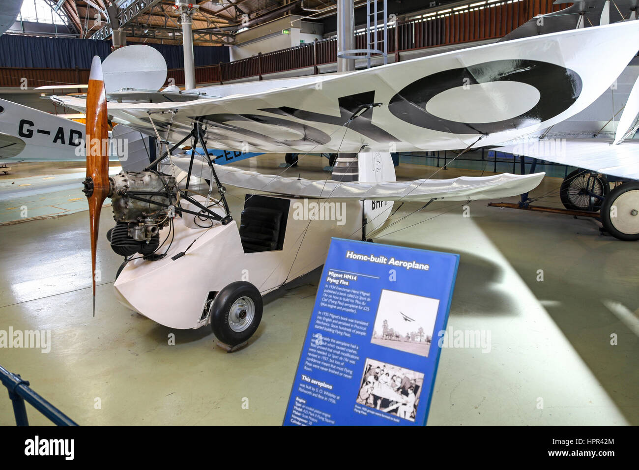 Ein Haus gebauten Flugzeug namens "Flying Flea" an der Manchester Museum für Wissenschaft und Industrie, Liverpool Straße, Manchester, England, UK Stockfoto