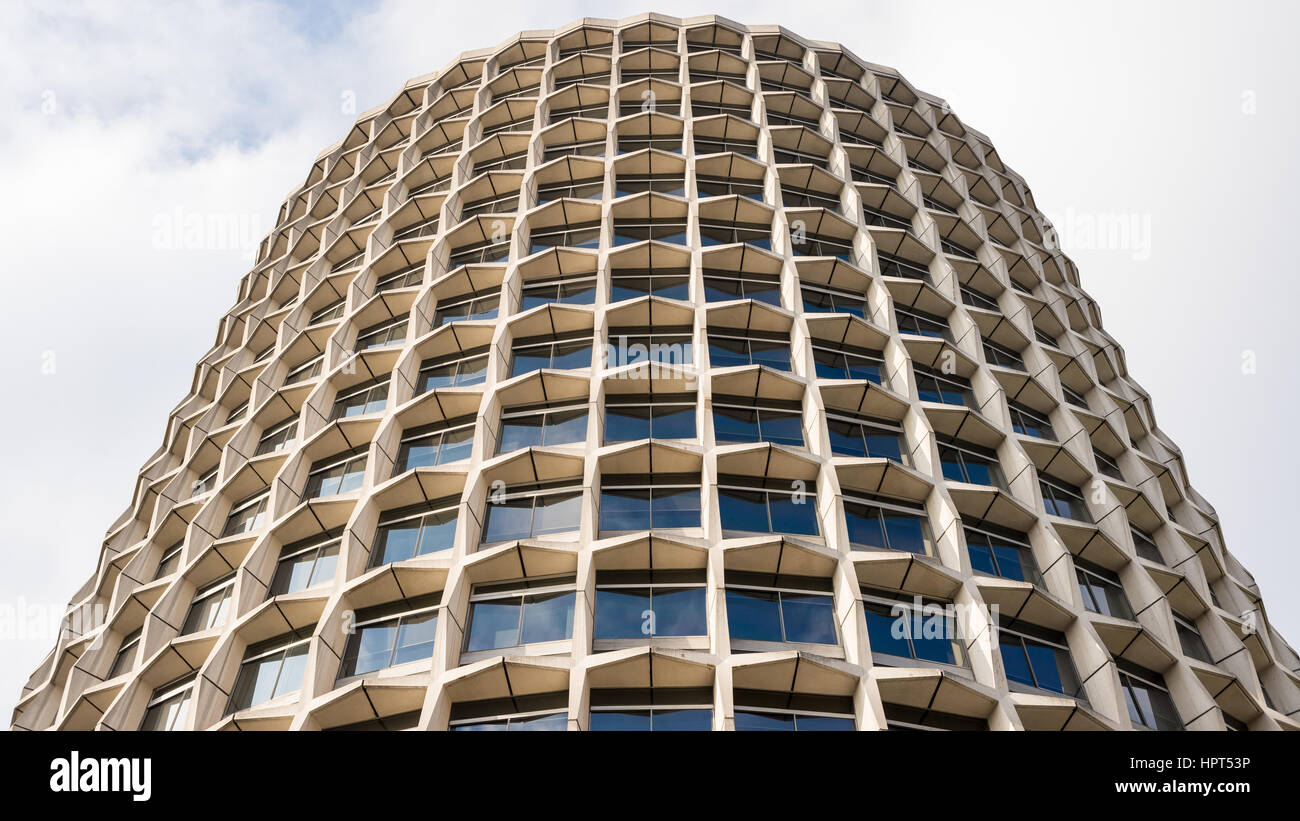 Die medizinische Forschung Rat Conference Centre und Firmensitz in Richard Seifert entworfen Denkmalgeschütztes Gebäude in ein Kemble Street London Stockfoto