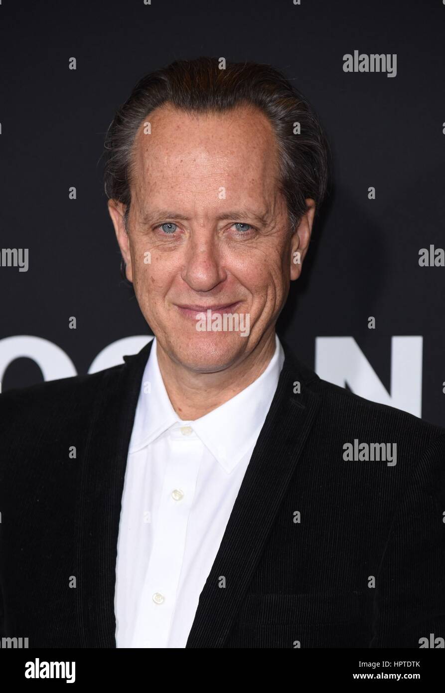 New York, NY, USA. 24. Februar 2017. Richard E. Grant bei der Ankunft für LOGAN Premiere, Jazz at Lincoln Center Frederick P. Rose Hall, New York, NY 24. Februar 2017. Bildnachweis: Derek Sturm/Everett Collection/Alamy Live-Nachrichten Stockfoto