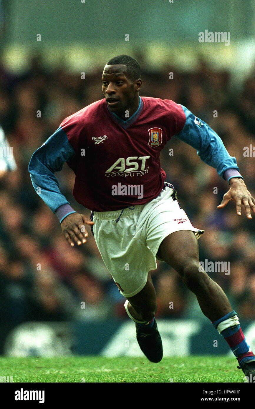 UGO EHIOGU ASTON VILLA FC 3. Februar 1998 Stockfoto