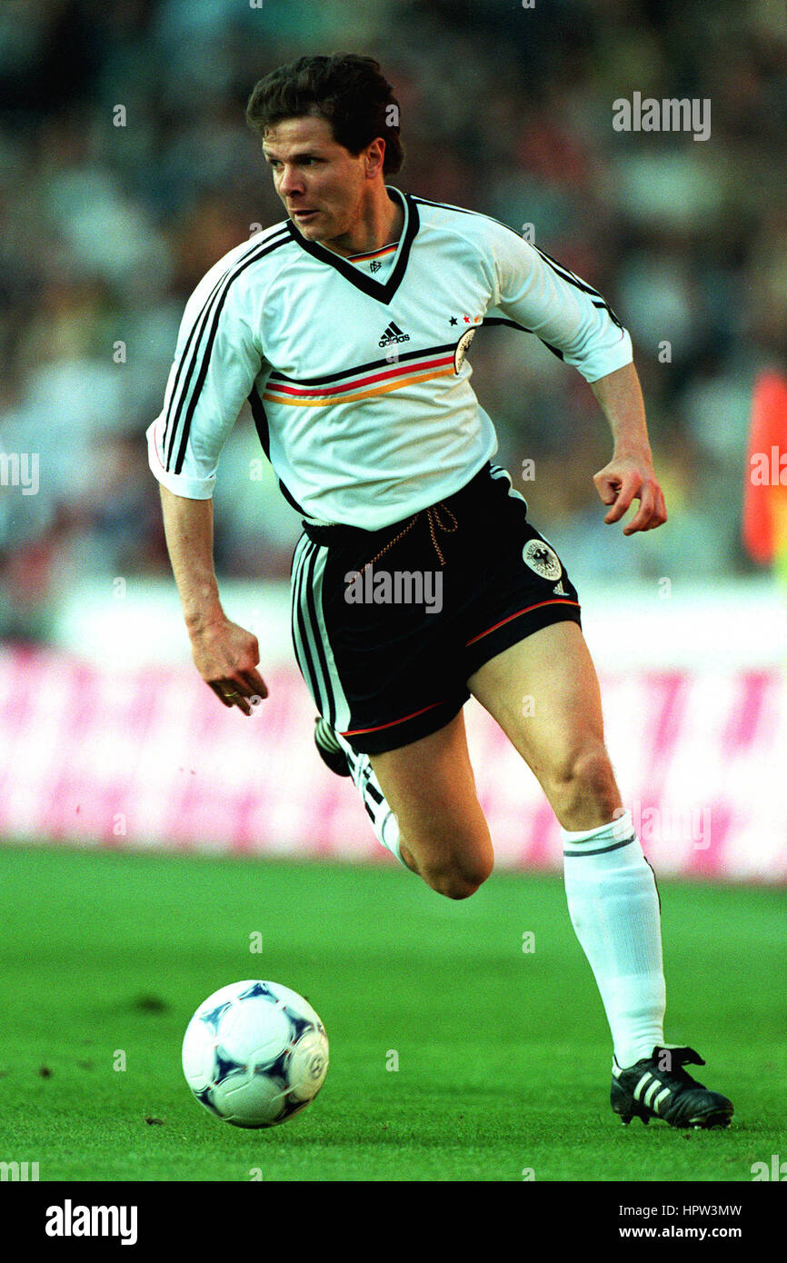 ANDREAS MOLLER Deutschland & BORUSSIA DORTMUND FC 24. April 1998 Stockfoto