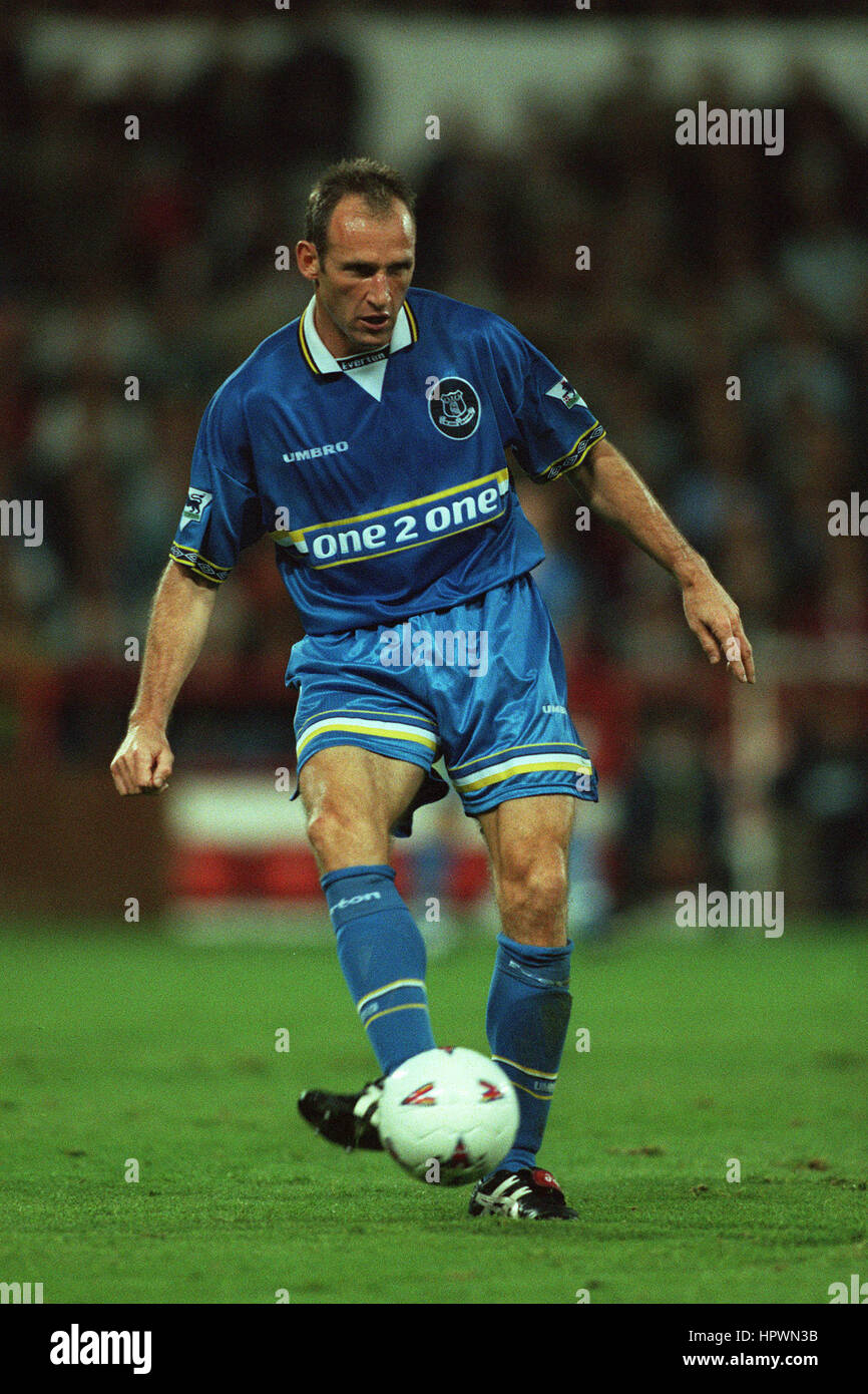 DAVE WATSON EVERTON FC 9. September 1998 Stockfoto