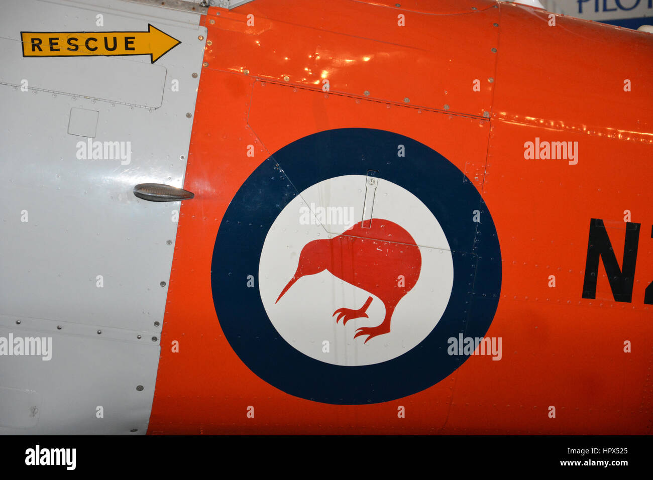 Ein Texaner T6 Kampf Trainer, auch bekannt als ein Harvard aus NZ und malte in der Royal New Zealand Air Force "Rote Dame"-Lackierung. Stockfoto