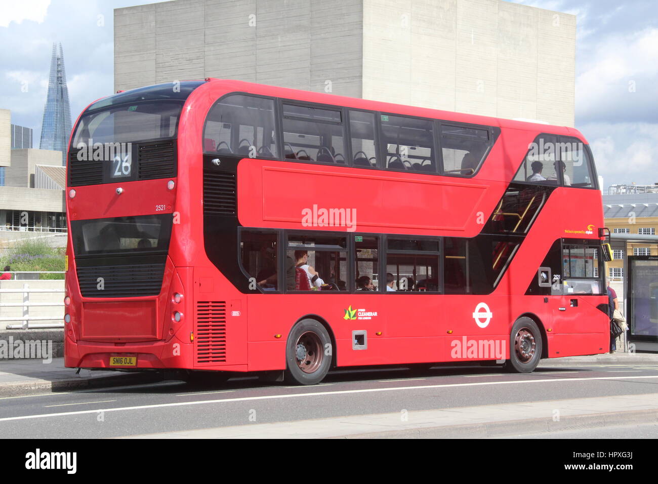 CT Plus Alexander Dennis Enviro 400 rot London Stadtbus Stockfoto