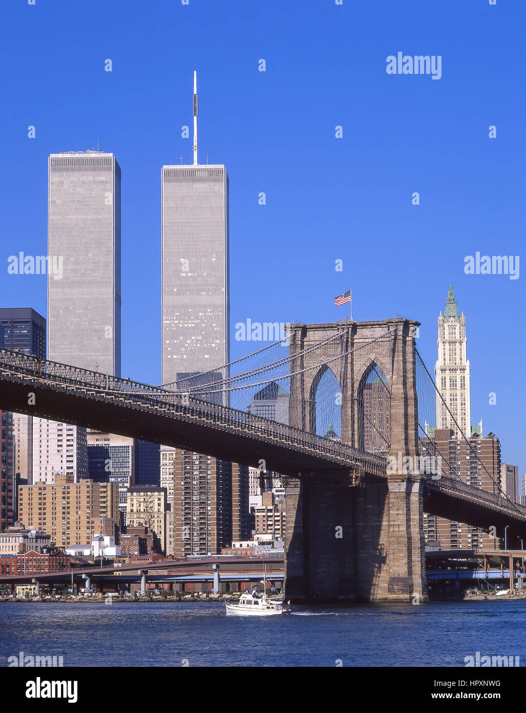 Trade Center in New York (2001 zerstört) und Brooklyn Bridge, Manhattan, New York, New York Staat, Vereinigte Staaten von Amerika Stockfoto