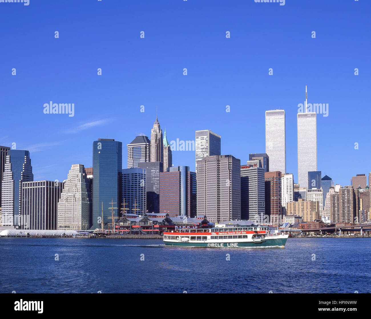 Stadt, Blick vom Hafen (mit Twin Towers), Manhattan, New York, New York Staat, Vereinigte Staaten von Amerika Stockfoto