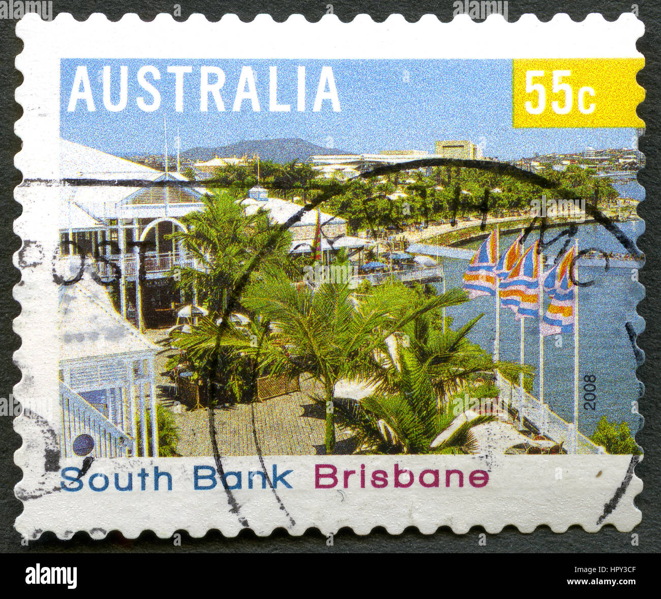 Australien - CIRCA 2008: Eine gebrauchte Briefmarke aus Australien, ein Bild der South Bank in Brisbane, ca. 2008. Stockfoto