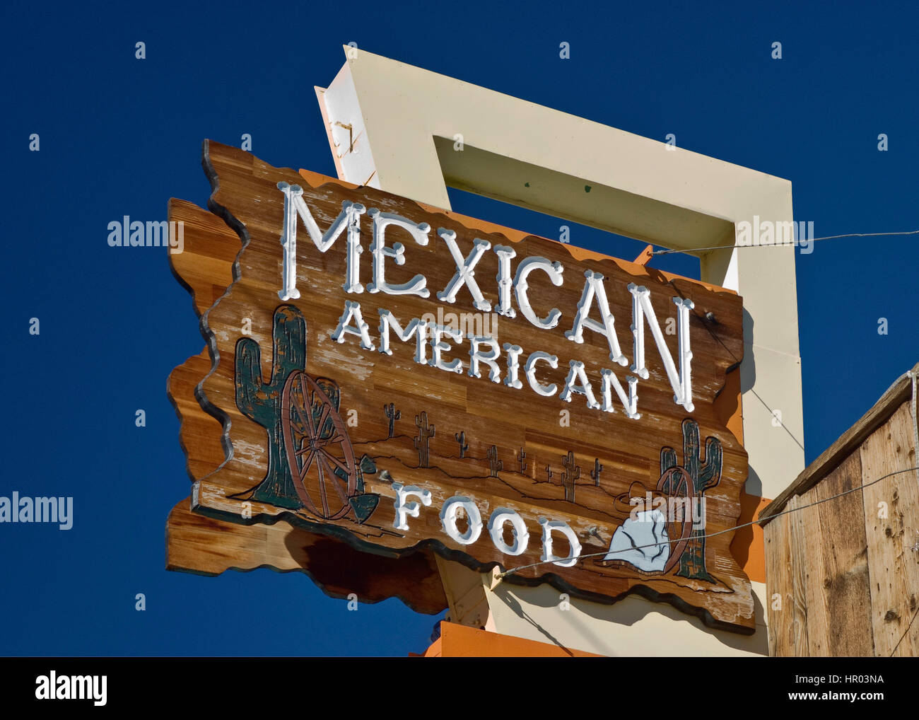 Restaurant-Zeichen in Lone Pine, Owens Valley, Kalifornien, USA Stockfoto
