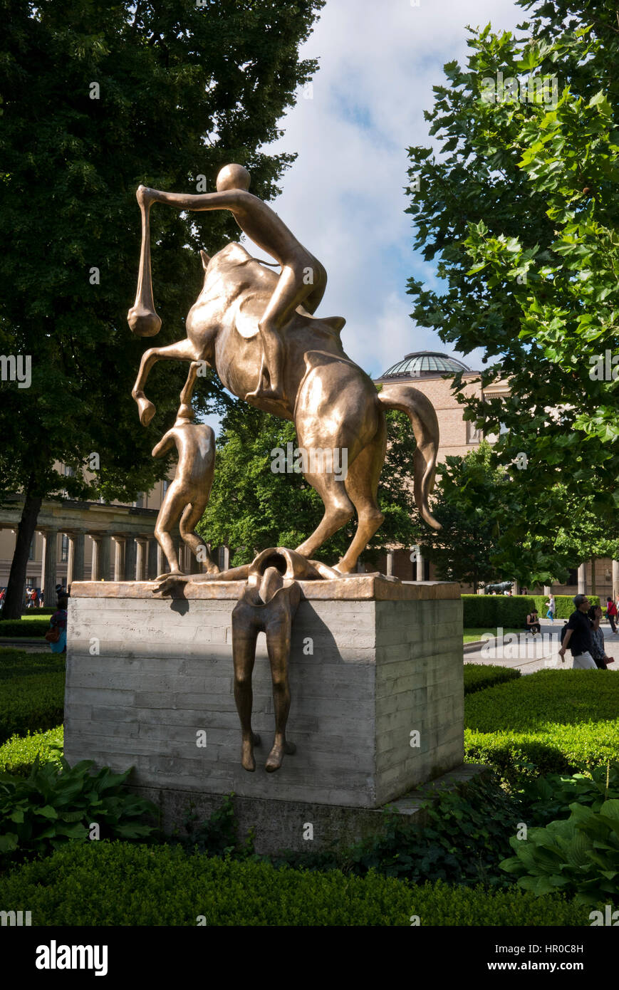 Horseman bronze sculpture berlin Fotos und Bildmaterial in hoher