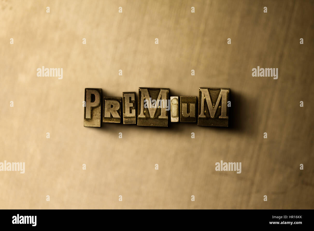 PREMIUM - Schriftsatz Nahaufnahme von Grunge Vintage Wort auf Metall Hintergrund. GEMA frei Lager - gerenderte 3D Bild.  Einsetzbar für Online-Bannerwerbung Stockfoto