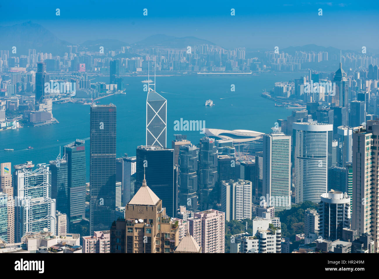 Hong Kong Insel Wolkenkratzer und die Bucht Stockfoto