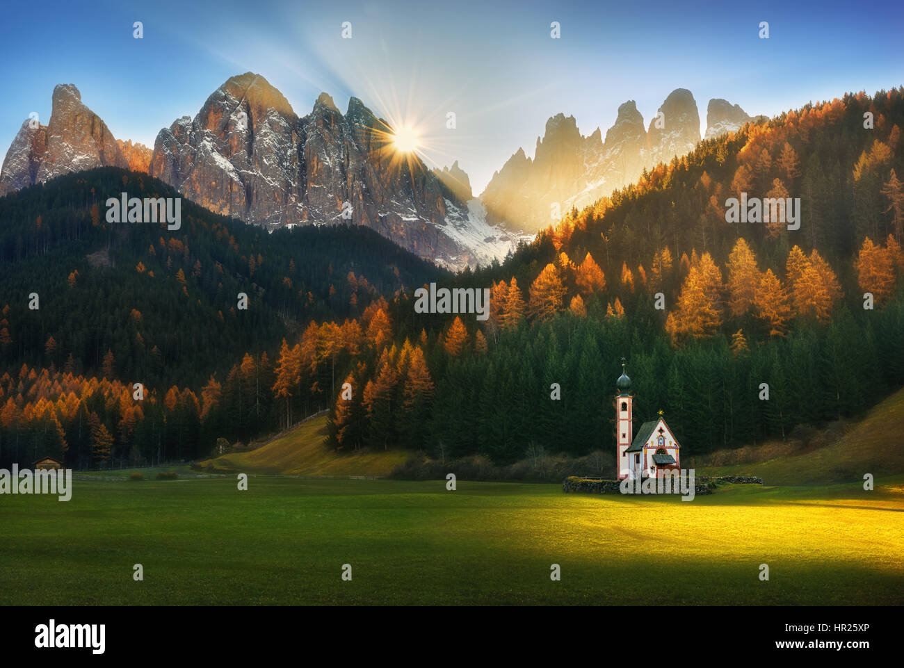Kirche St. Johann, St. Magdalena, Val Di Funes, Dolomiten, Italien Stockfoto