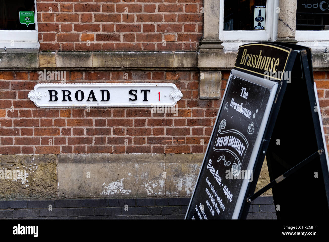 Eine altmodische Straßenschild auf Broad Street, Birmingham Stockfoto