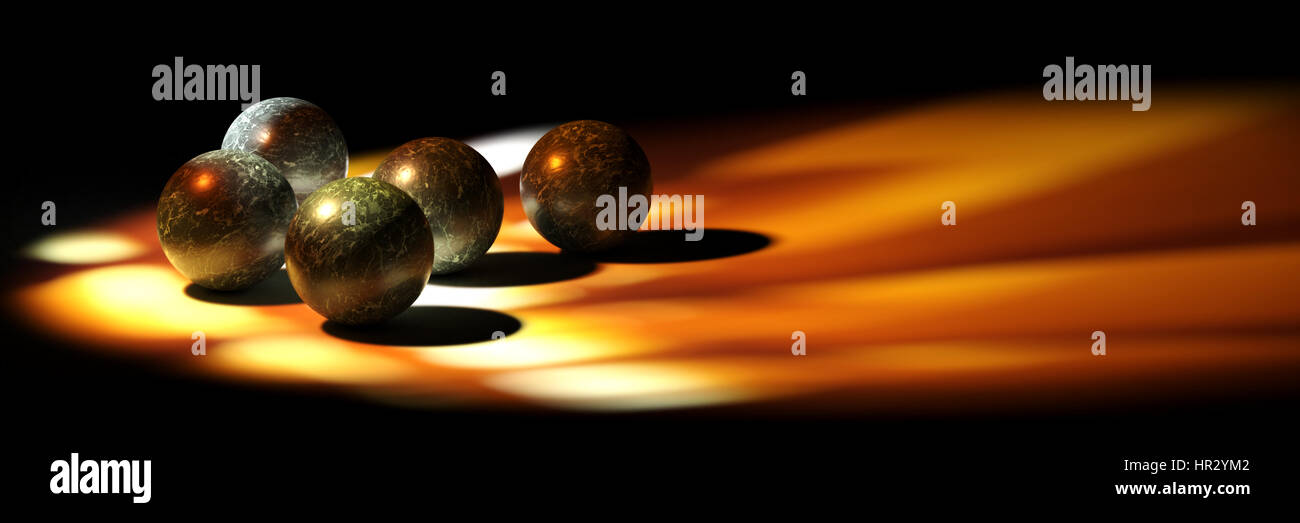 Banner-Hintergrund mit fünf Kugeln aus Marmor mit bunten Strahlern beleuchtet Stockfoto