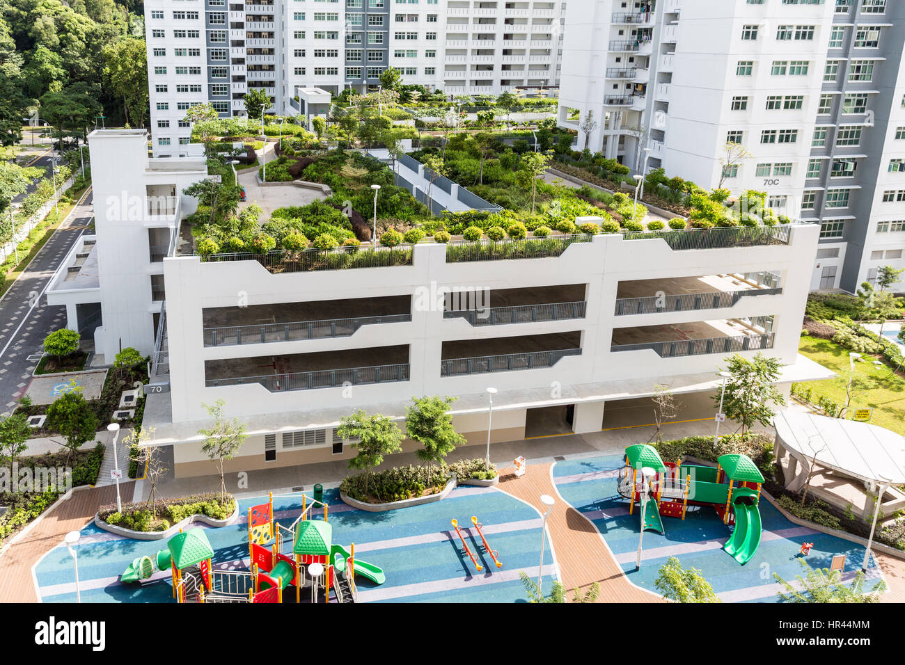 Auf dem Dach Gärten Funktion in öffentlichen HDP Neubauwohnungen in Singapur. Stockfoto