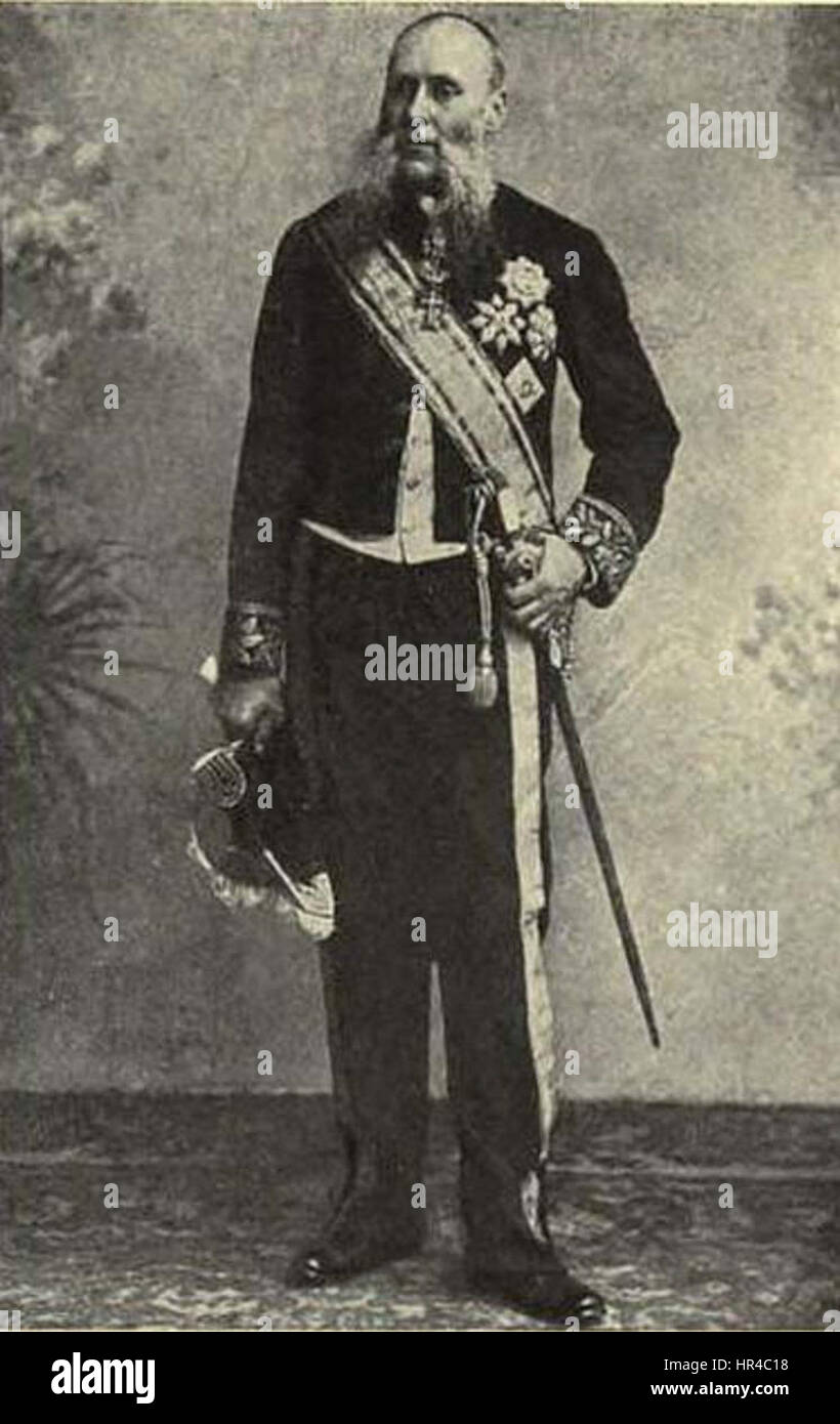 Dieses Foto zeigt Prinz Carlo Alberto Camillo Massimo, einen italienischen Aristokraten und prominente Persönlichkeit seiner Zeit. Die Familie Massimo ist für seine edle Abstammung bekannt und hat eine reiche Geschichte in italienischem Adel und Kultur. Stockfoto