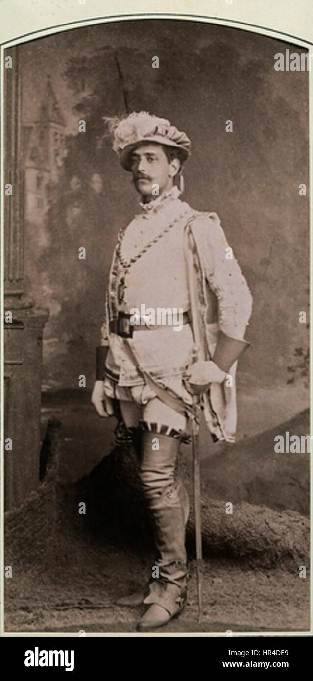 Principe Prospero Colonna ist ein Porträt des italienischen Adligen Prospero Colonna, einer bedeutenden Figur der italienischen Renaissance-Politik. Das Kunstwerk hebt seinen Status und seine Rolle in militärischen und politischen Angelegenheiten im 16. Jahrhundert hervor, wobei er sich auf seine edle Kleidung und seine würdevolle Haltung konzentriert. Stockfoto