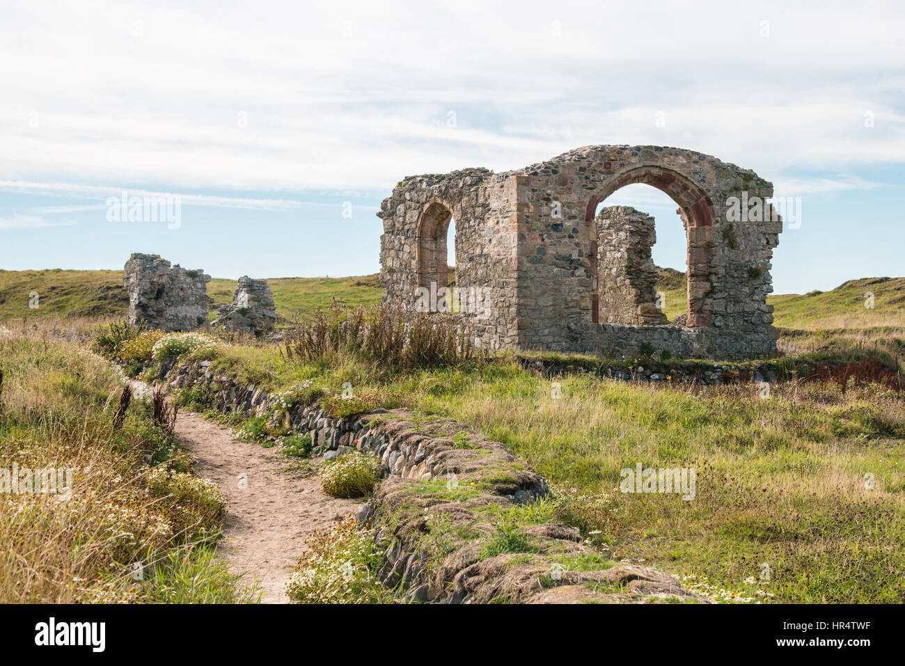 Kirche St Dwynwen, Llanddwyn Island in Anglesey, Nordwales Stockfoto