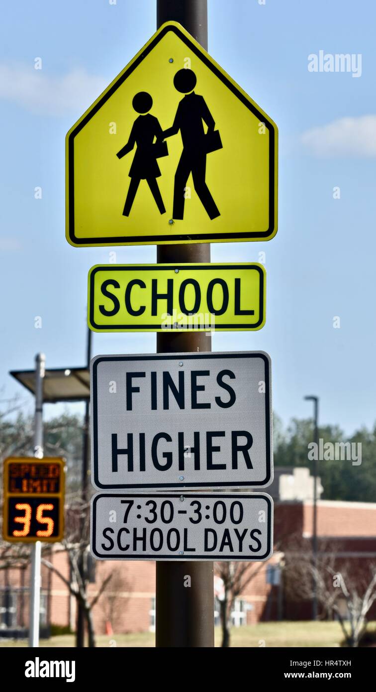 Schule Zone Zeichen Stockfoto