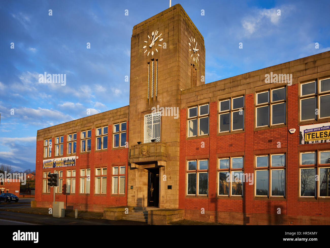 Alten dock Wahrzeichen Büros Preston Docklands Art-Deco-Stil Ziegel Büros Gebäude außen Clocktower Ashton auf Ribble Flussufer Docklands, Lancashir Stockfoto