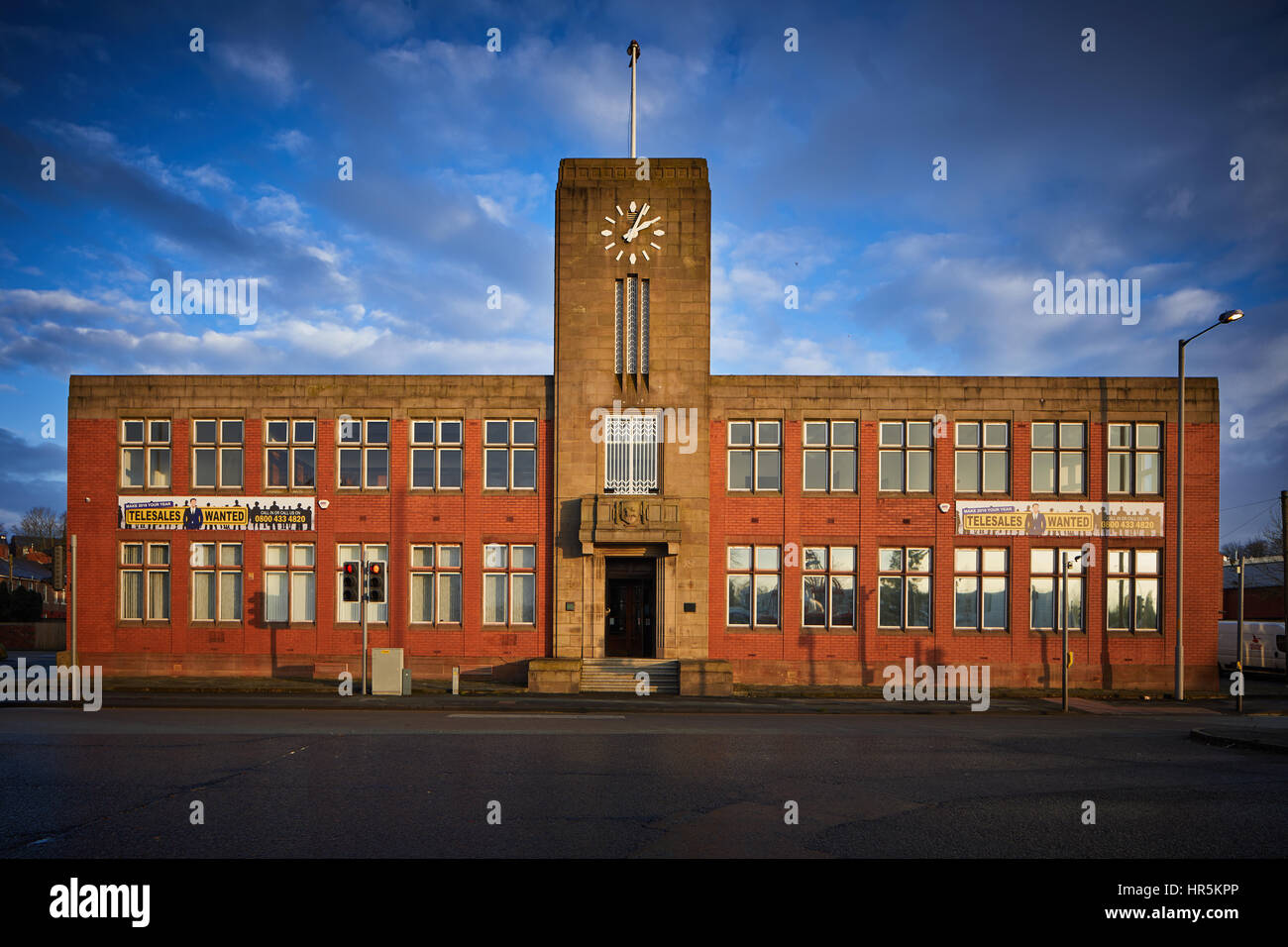 Alten dock Wahrzeichen Büros Preston Docklands Art-Deco-Stil Ziegel Büros Gebäude außen Clocktower Ashton auf Ribble Flussufer Docklands, Lancashir Stockfoto