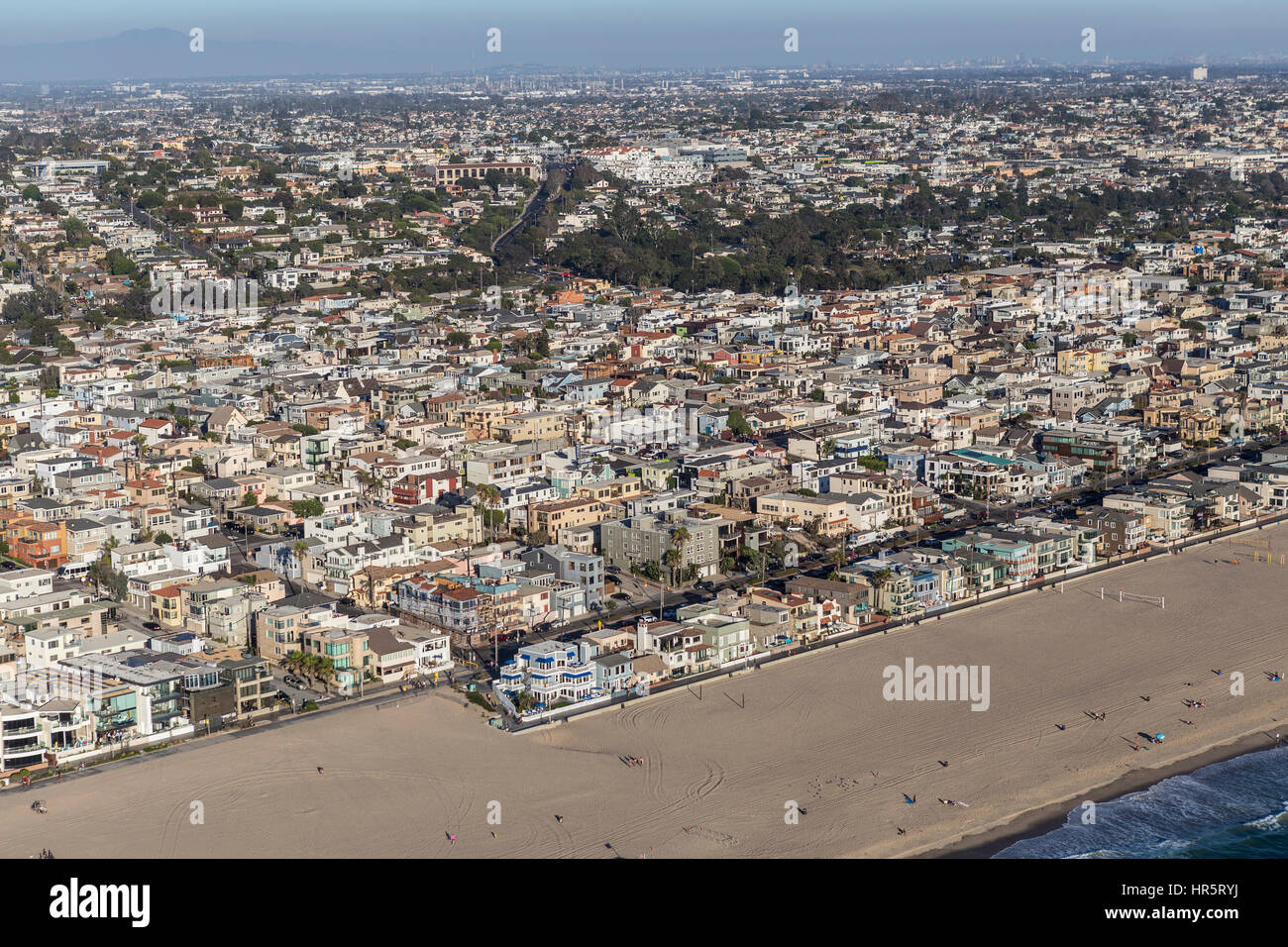 Hermosa Beach, Kalifornien, USA - 16. August 2016: Am Nachmittag Luftaufnahme von Hermosa Beach und Manhattan Beach Küstengemeinden in Southern California Stockfoto