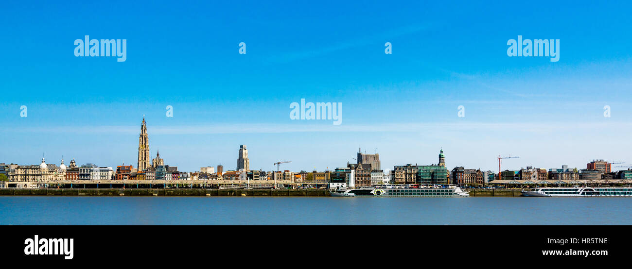 Panoramablick über die Skyline der Stadt Antwerpen in Belgien Stockfoto