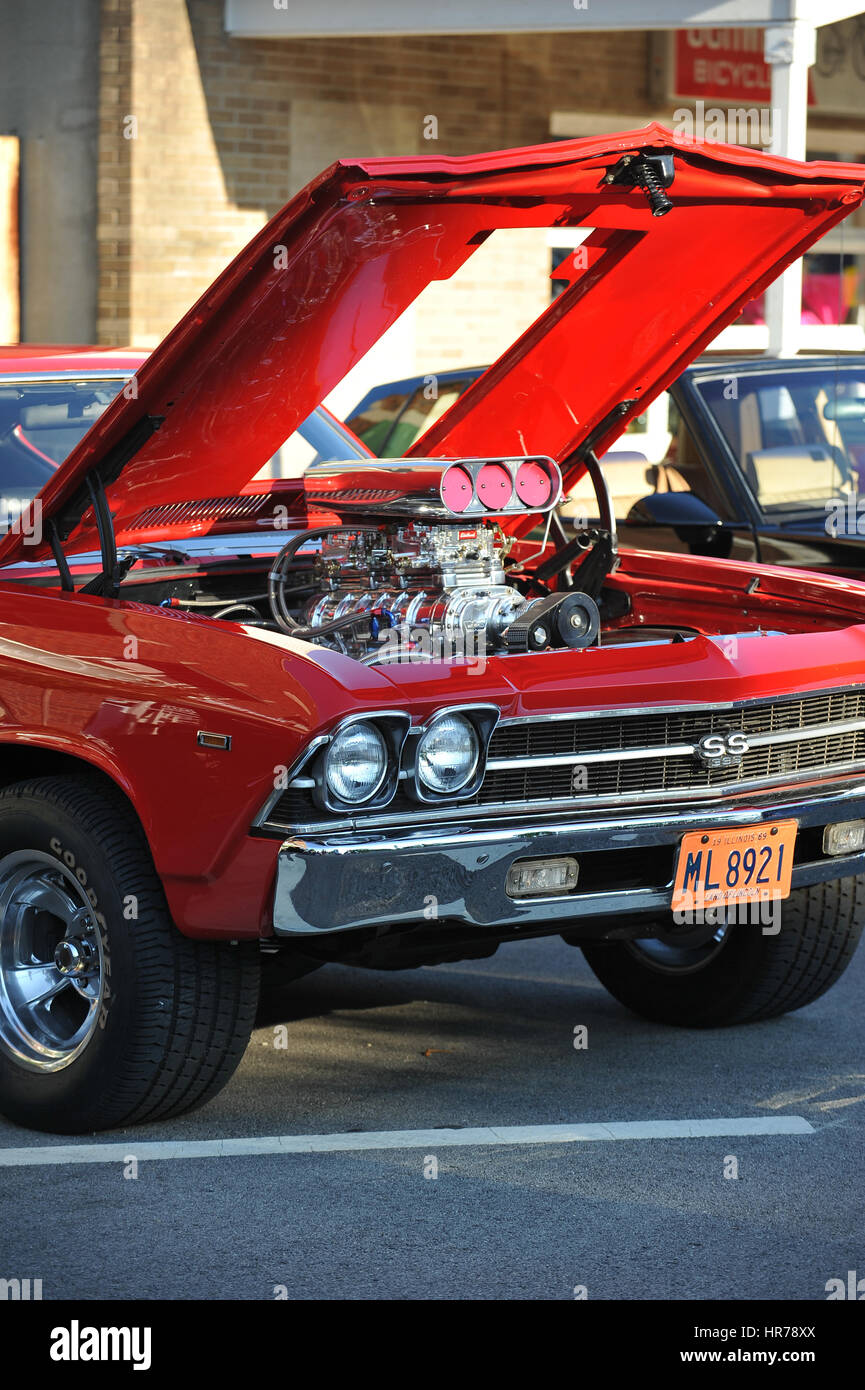 Morris Cruise Nachtfahrzeugshow, Morris, Illinois, USA. Stockfoto