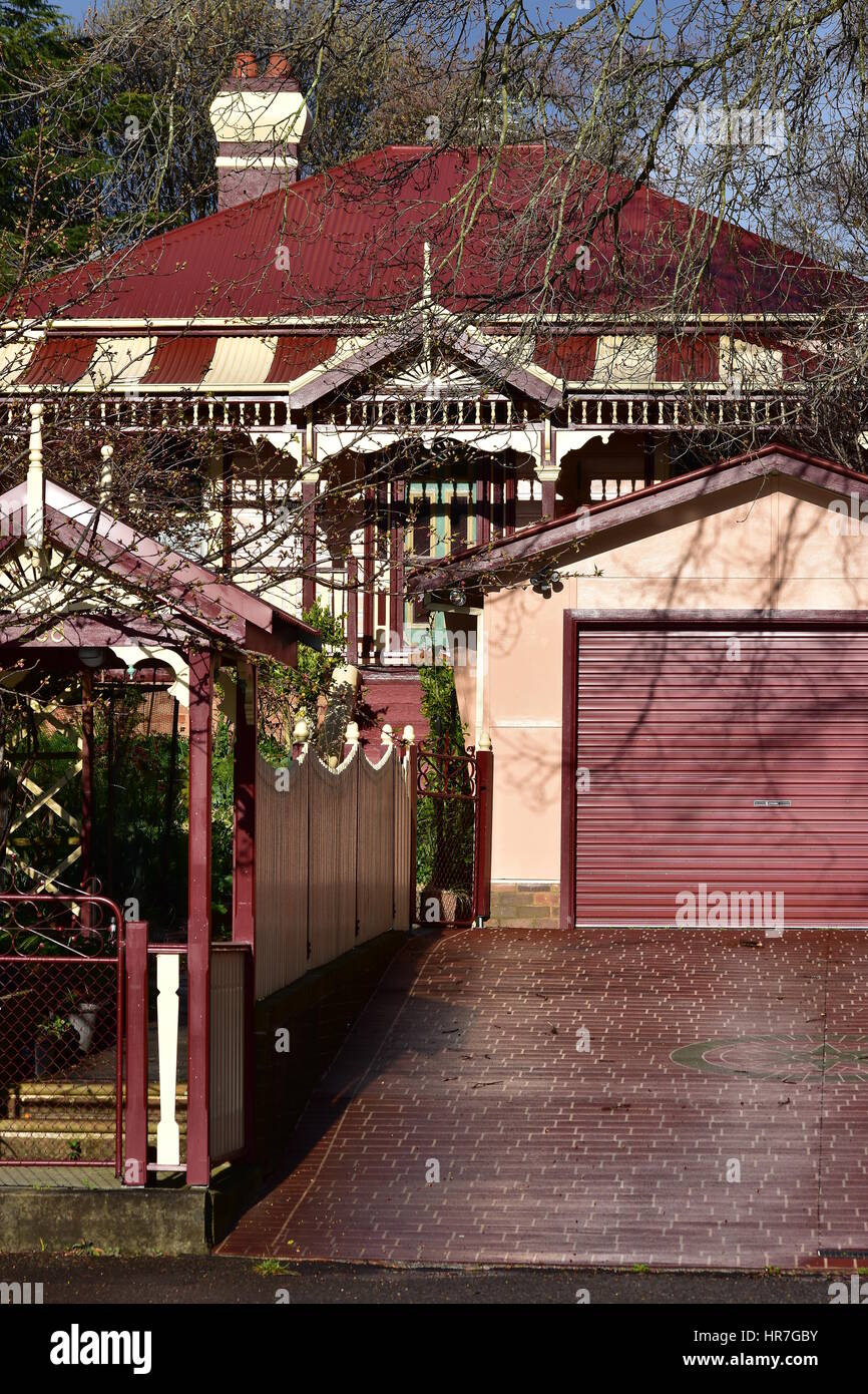 Blechdach Stockfotos & Blechdach Bilder - Alamy