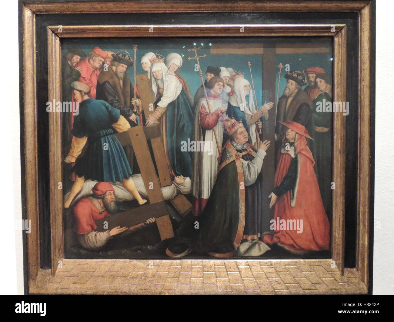 „Strigelbernhard auffindungdeswahrenkreuzes“ zeigt die Entdeckung des wahren Kreuzes, eines wichtigen religiösen Ereignisses in der christlichen Tradition. Das Gemälde zeigt den Moment, in dem das Kreuz gefunden wurde, von dem man glaubt, dass es das Kreuz war, das in der Kreuzigung Christi verwendet wurde, und das oft in der Kunst des Mittelalters und der Renaissance illustriert wurde. Stockfoto