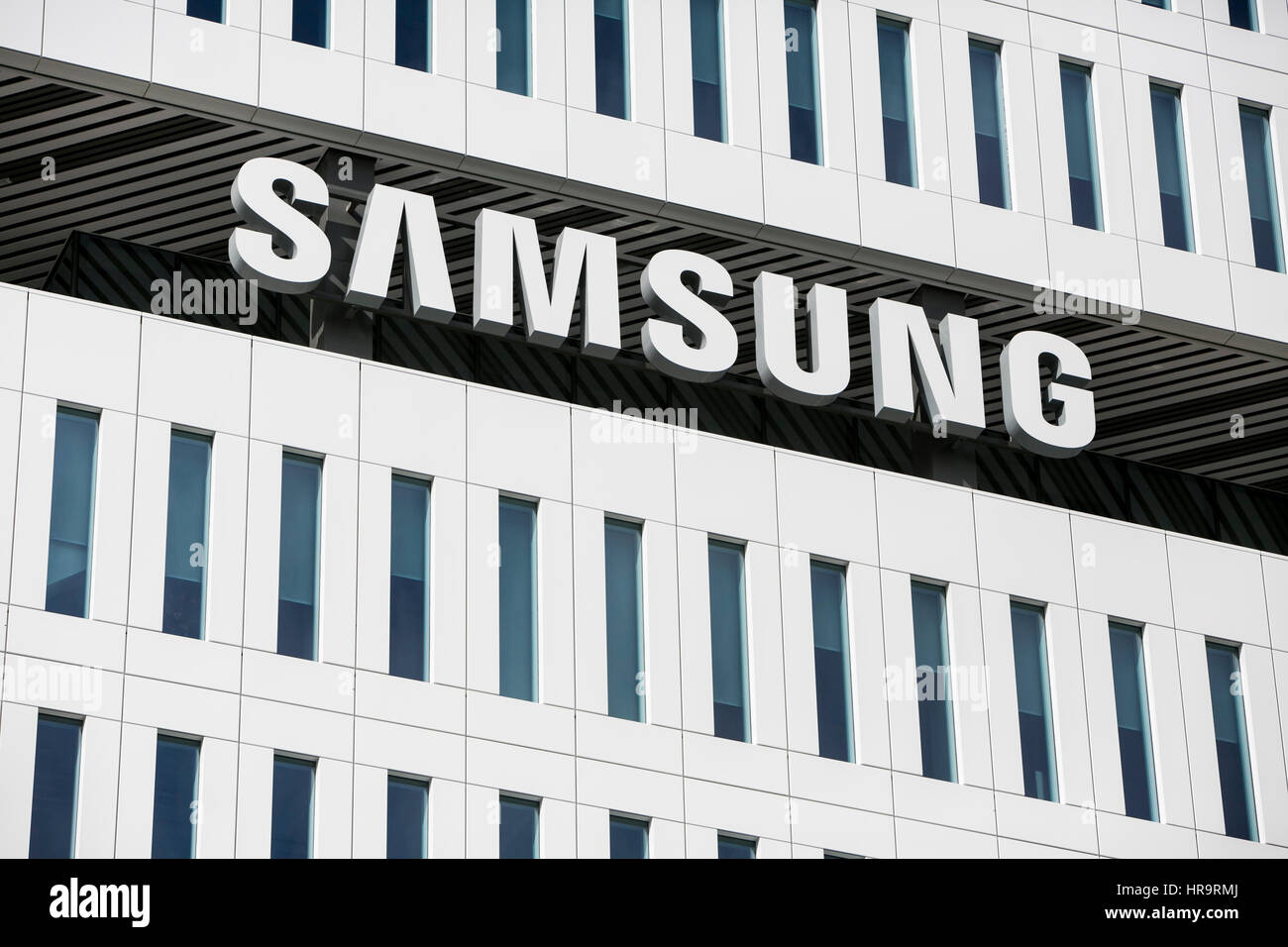 Ein Logo Zeichen außerhalb einer Einrichtung von Samsung Electronics America, Inc., in San Jose, Kalifornien, am 18. Februar 2017 besetzt. Stockfoto