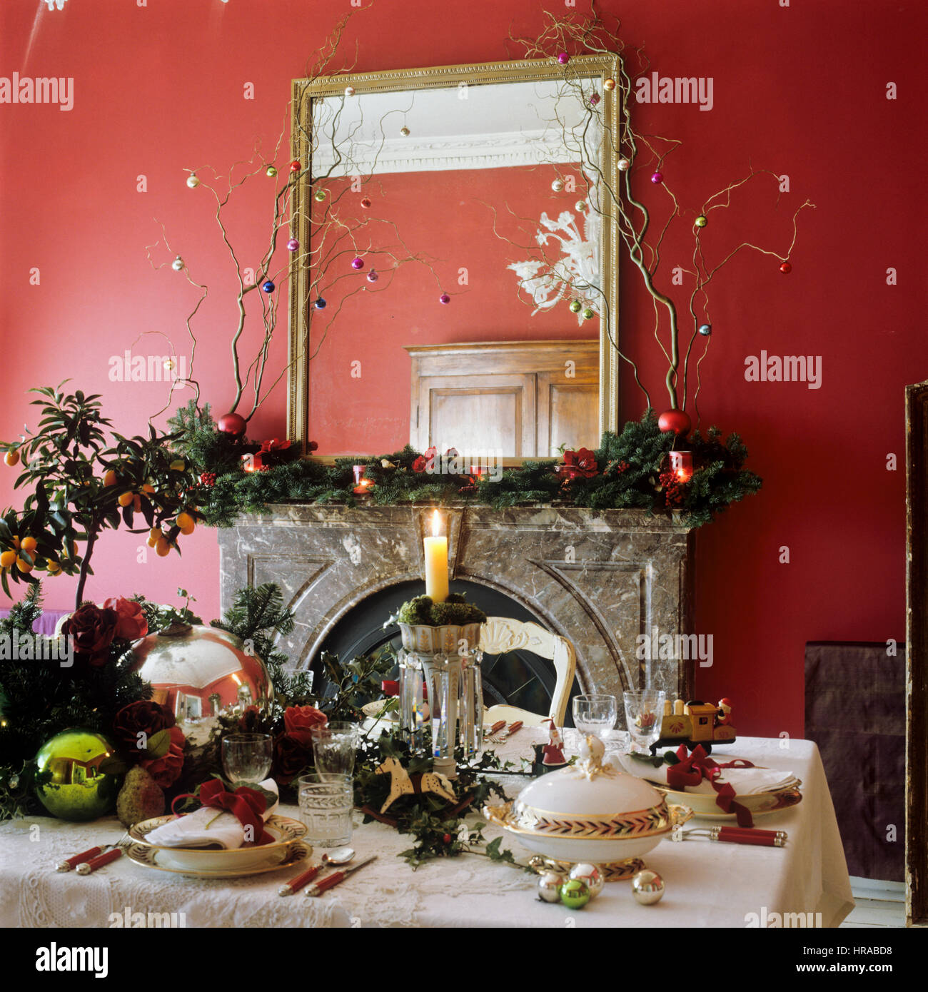 Ein Weihnachten Tischdekoration. Stockfoto
