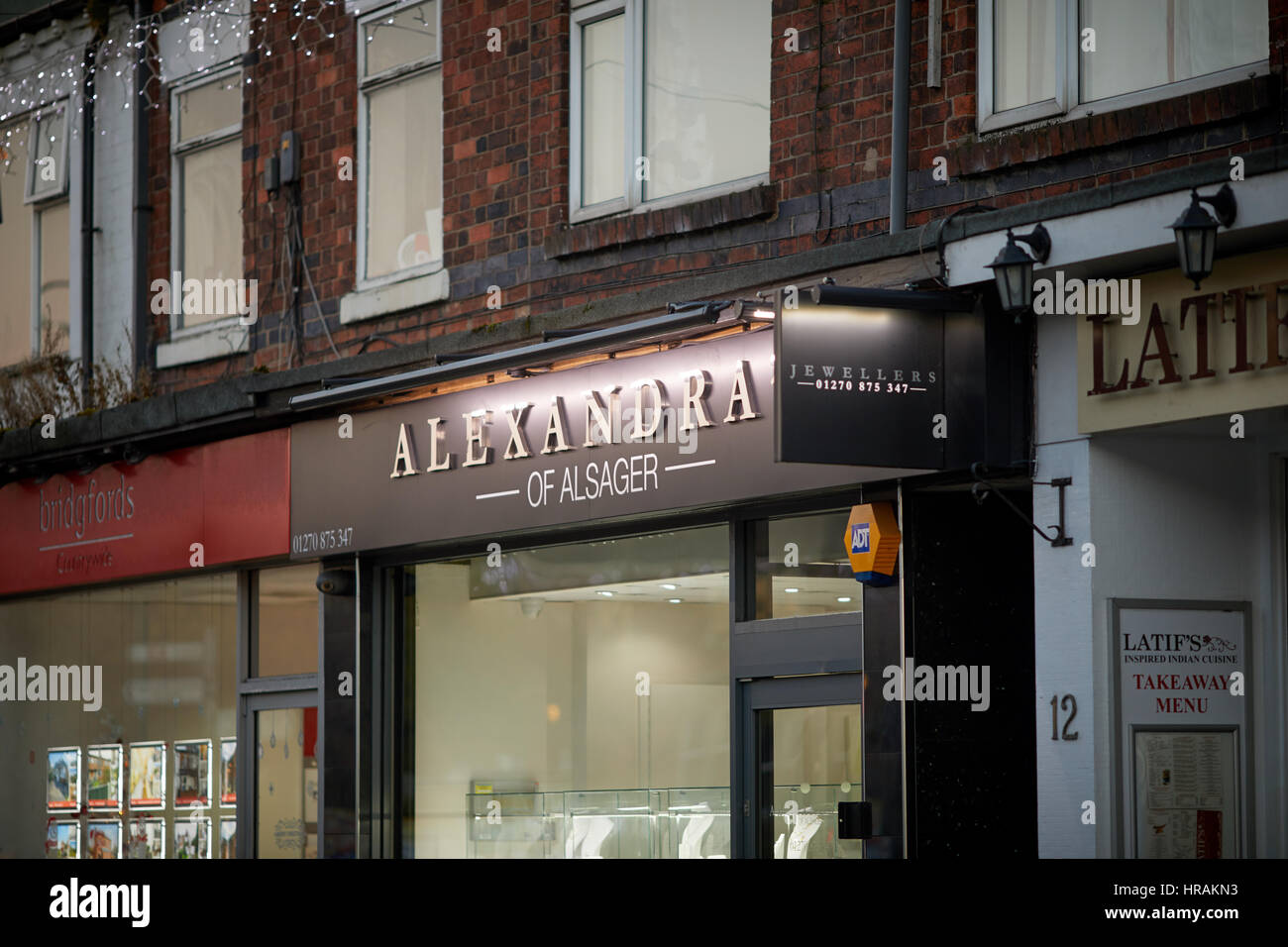 Alsager Dorfläden in Crewe Road-Lawton Road East Cheshire, England, UK. Stockfoto