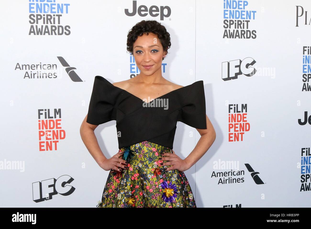 Santa Monica, CA. 25. Februar 2017. Ruth Negga im Ankunftsbereich für 2017 Film Independent Spirit Awards - Ankunft 1, Santa Monica Beach, Santa Monica, CA 25. Februar 2017. Bildnachweis: Priscilla Grant/Everett Collection/Alamy Live-Nachrichten Stockfoto