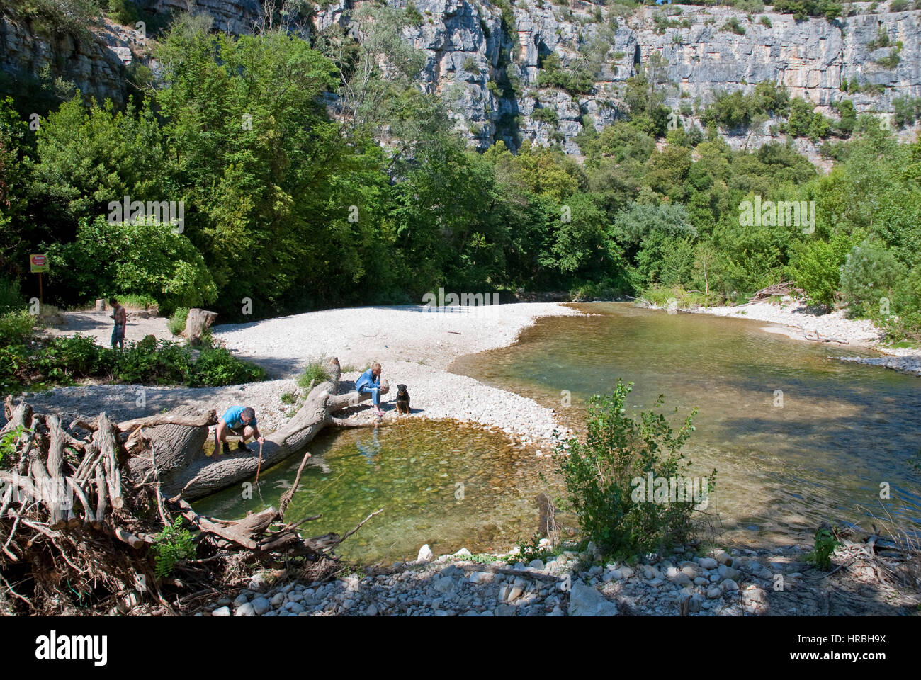 Fluss Loup in der Schlucht, Schlucht des Barres, La Colle sur Loup in
