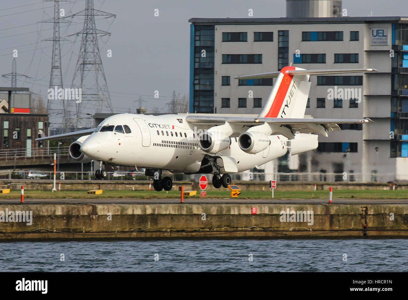 CityJet BAe-146 landet auf dem Flughafen London City Airport Stockfoto