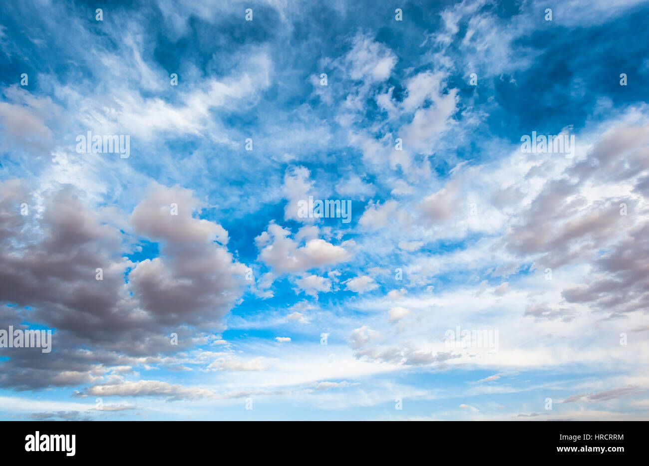 Dramatische bewölkter Himmel Hintergrund Stockfoto