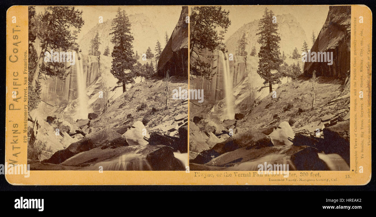 Carleton Watkins’ Foto „Piwyac, or the Vernal Fall, 300 ft, Yosemite Valley“ fängt die atemberaubende natürliche Schönheit von Yosemite ein. Watkins’ Arbeiten sind bekannt für seine großräumigen Landschaften, die die Pracht und Majestät der amerikanischen Landschaft hervorheben, insbesondere im kalifornischen Yosemite-Nationalpark. Stockfoto
