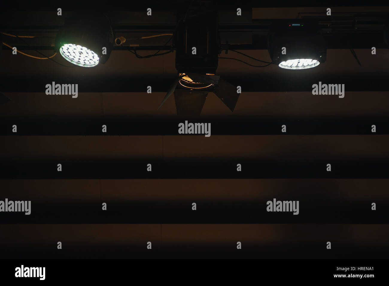 Details der Beleuchtungseinrichtungen im großen Theater. Stockfoto