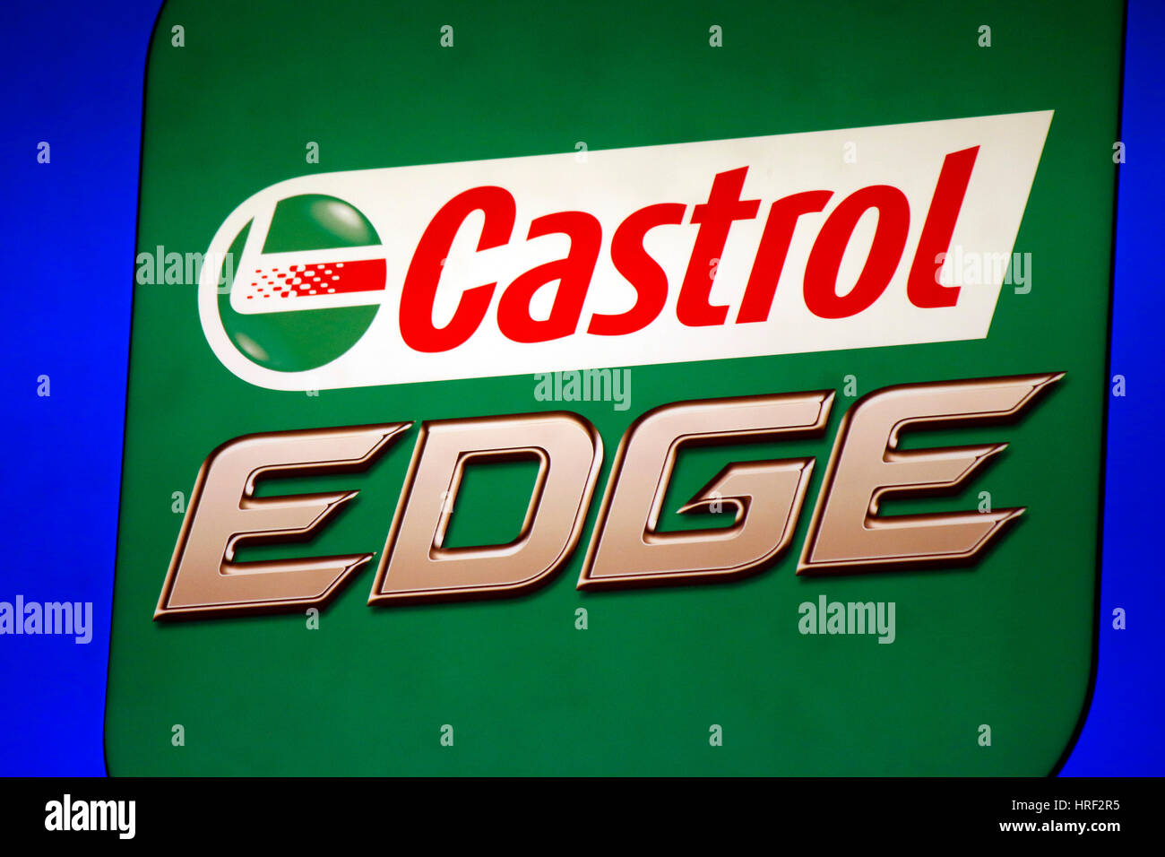 Das Logo der Marke / das Logo der Marke "Castrol Edge", Berlin. Stockfoto