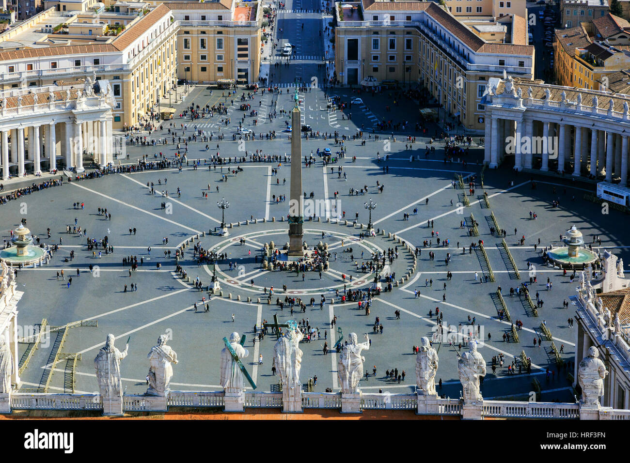 Hohen Blick über St. Peters Platz, Piazza di San Pietro, Vatican Stadt, Rom, Italien Stockfoto