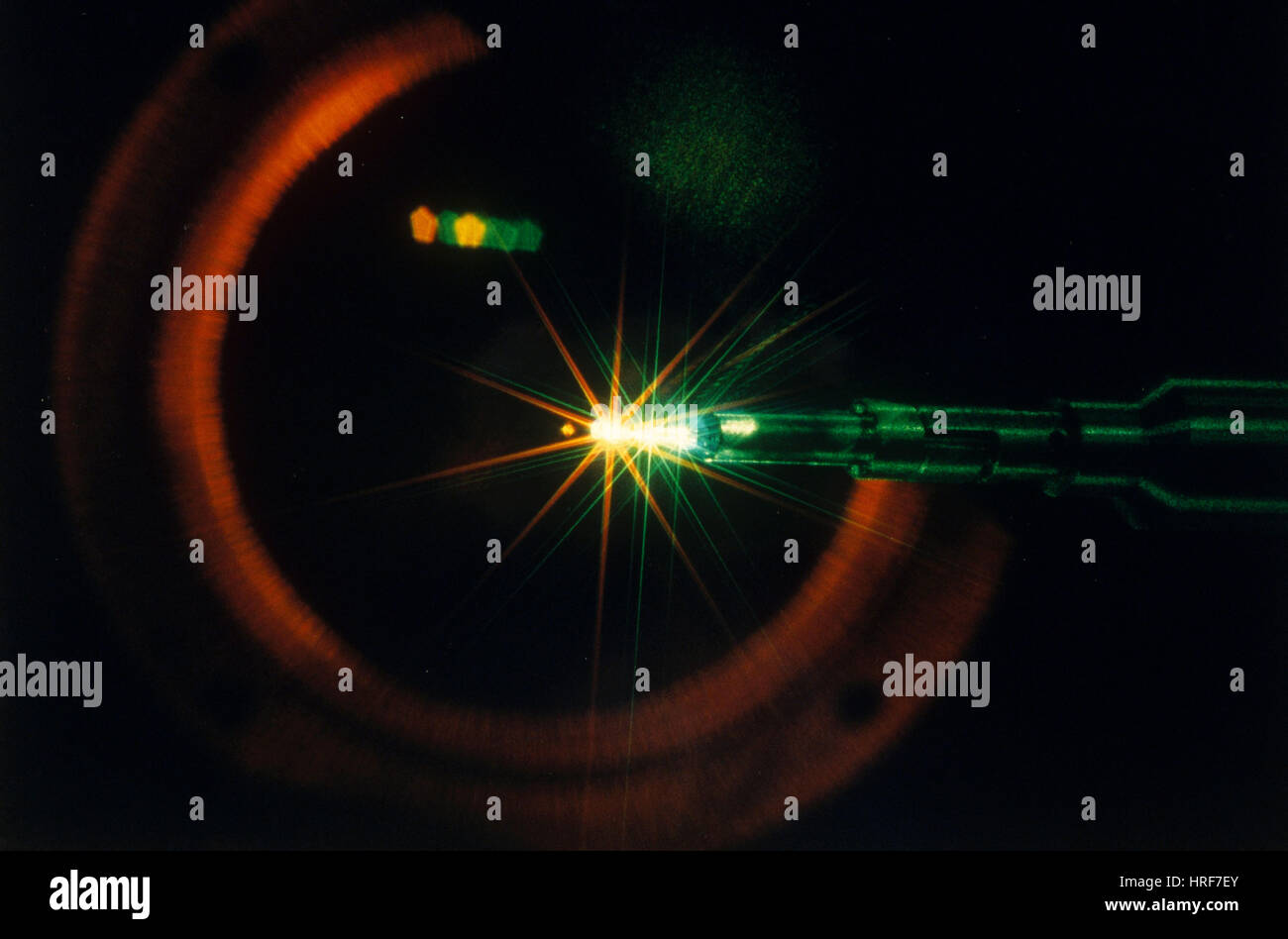Nova-Laser erstellen Pin-Nummer Größe Stern Stockfoto