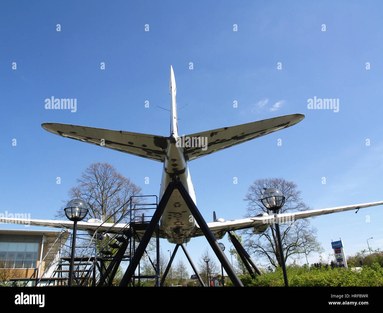 de Haviland Heron Replik Flugzeuge außerhalb Flughafen Haus, Croydon, Surrey, England, UK Stockfoto