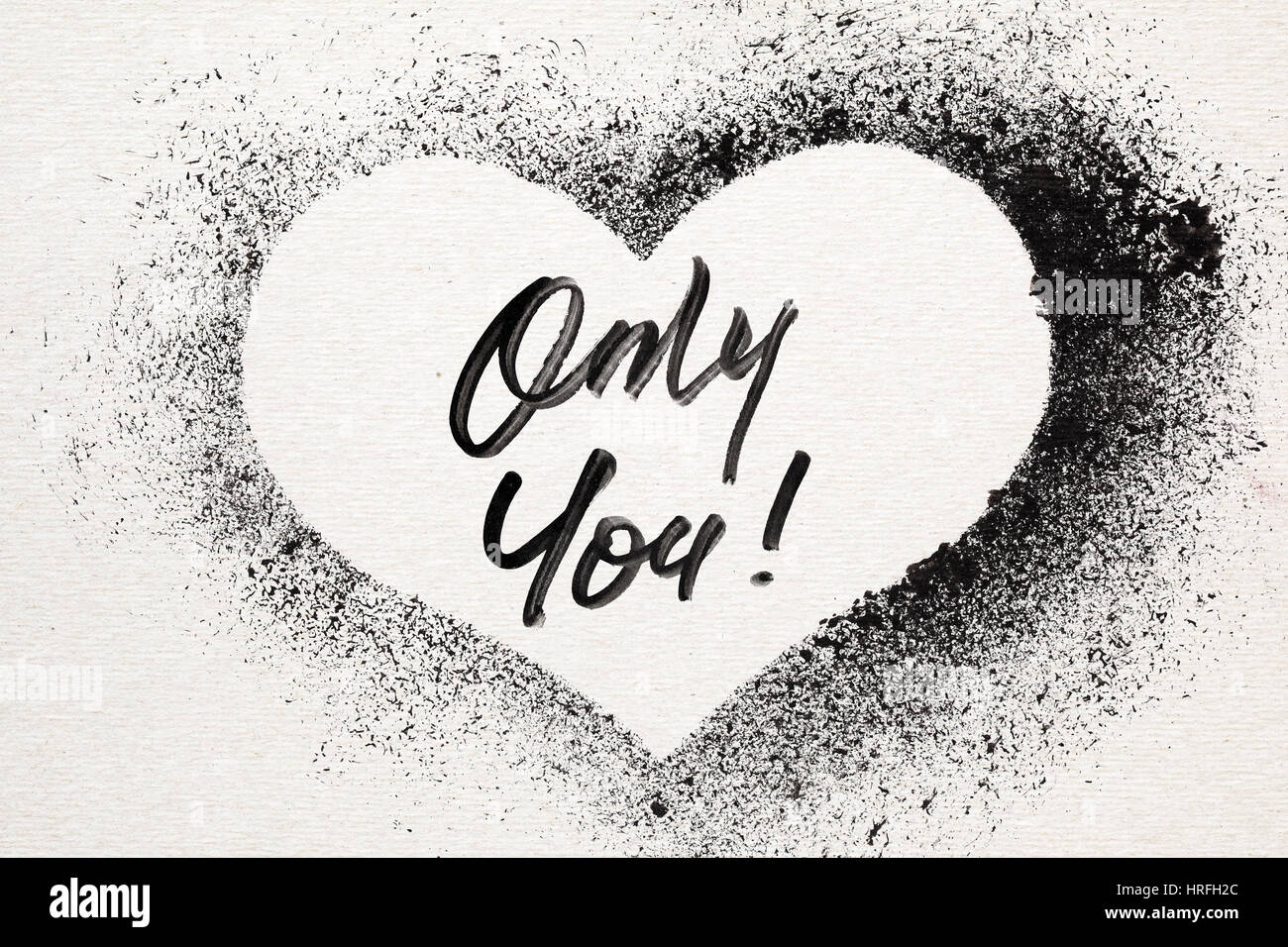 Nur Sie - Schablonen Grunge Herz. Graffiti-Stil Valentine Karte Stockfoto